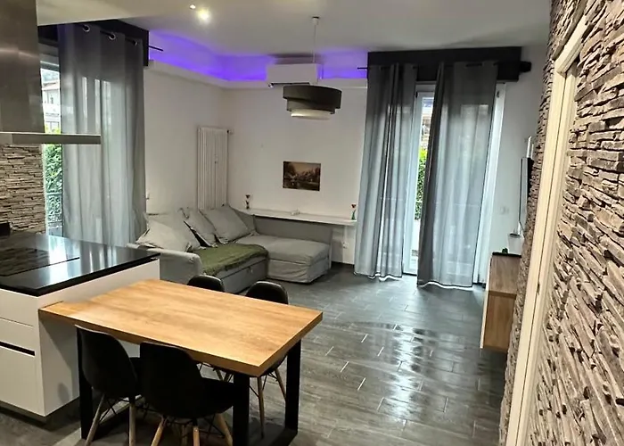 House דירה קומו